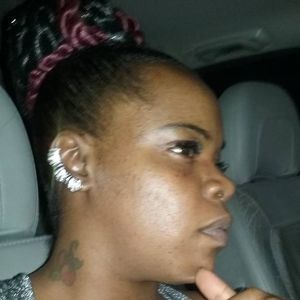 Meet your Posher, Brittney